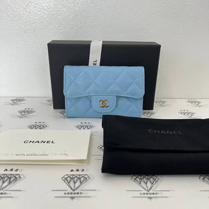 [PRE LOVED] Chanel Flap Cardholder in Light Blue Caviar Leather Light Gold HW (microchipped)