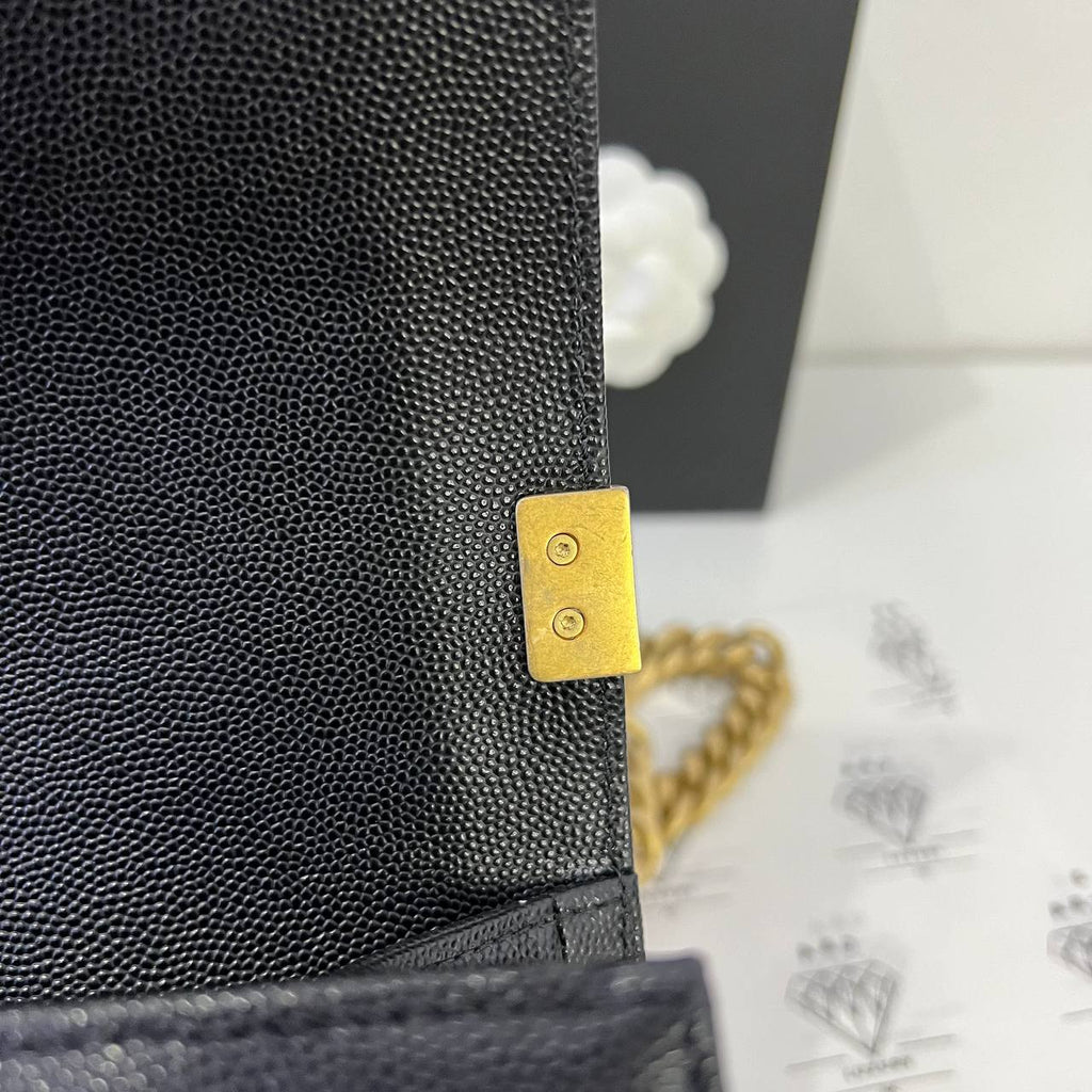 [PRE LOVED] Chanel Old Medium Boy in Black Caviar GHW (Series 29)