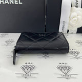 [BRAND NEW] Chanel Zippy Cardholder So Black in Lambskin (microchipped)