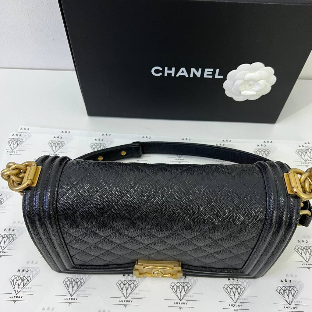 [PRE LOVED] Chanel Old Medium Boy in Black Caviar GHW (Series 29)