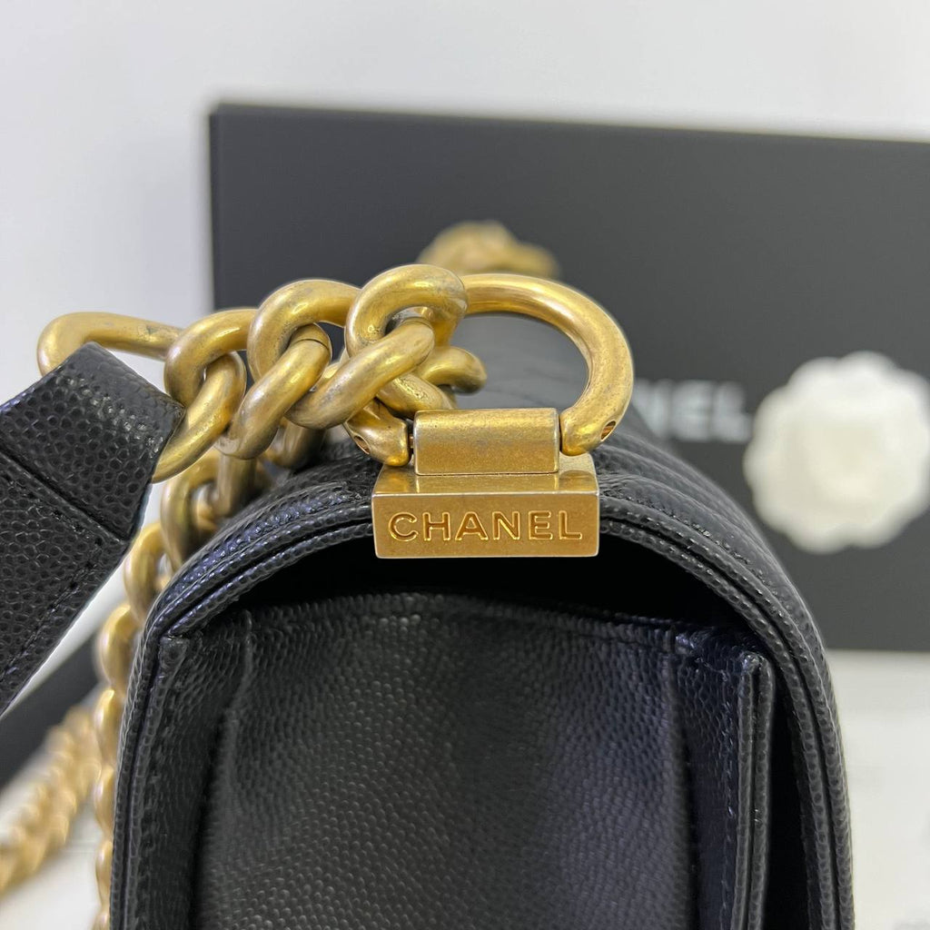 [PRE LOVED] Chanel Old Medium Boy in Black Caviar GHW (Series 29)