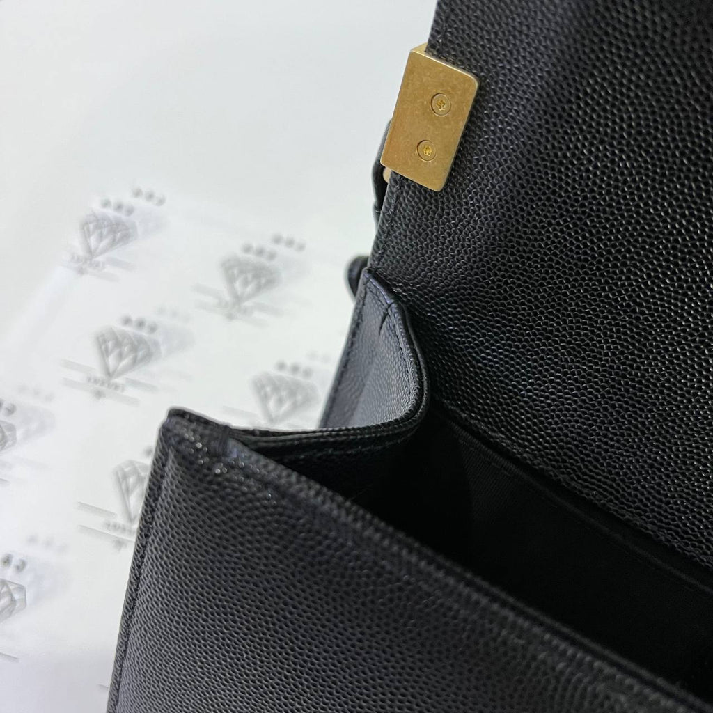 [PRE LOVED] Chanel Old Medium Boy in Black Caviar GHW (Series 29)