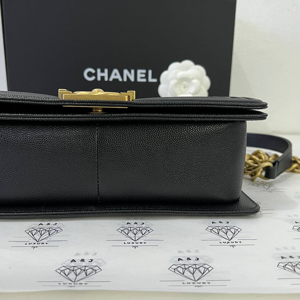 [PRE LOVED] Chanel Old Medium Boy in Black Caviar GHW (Series 29)