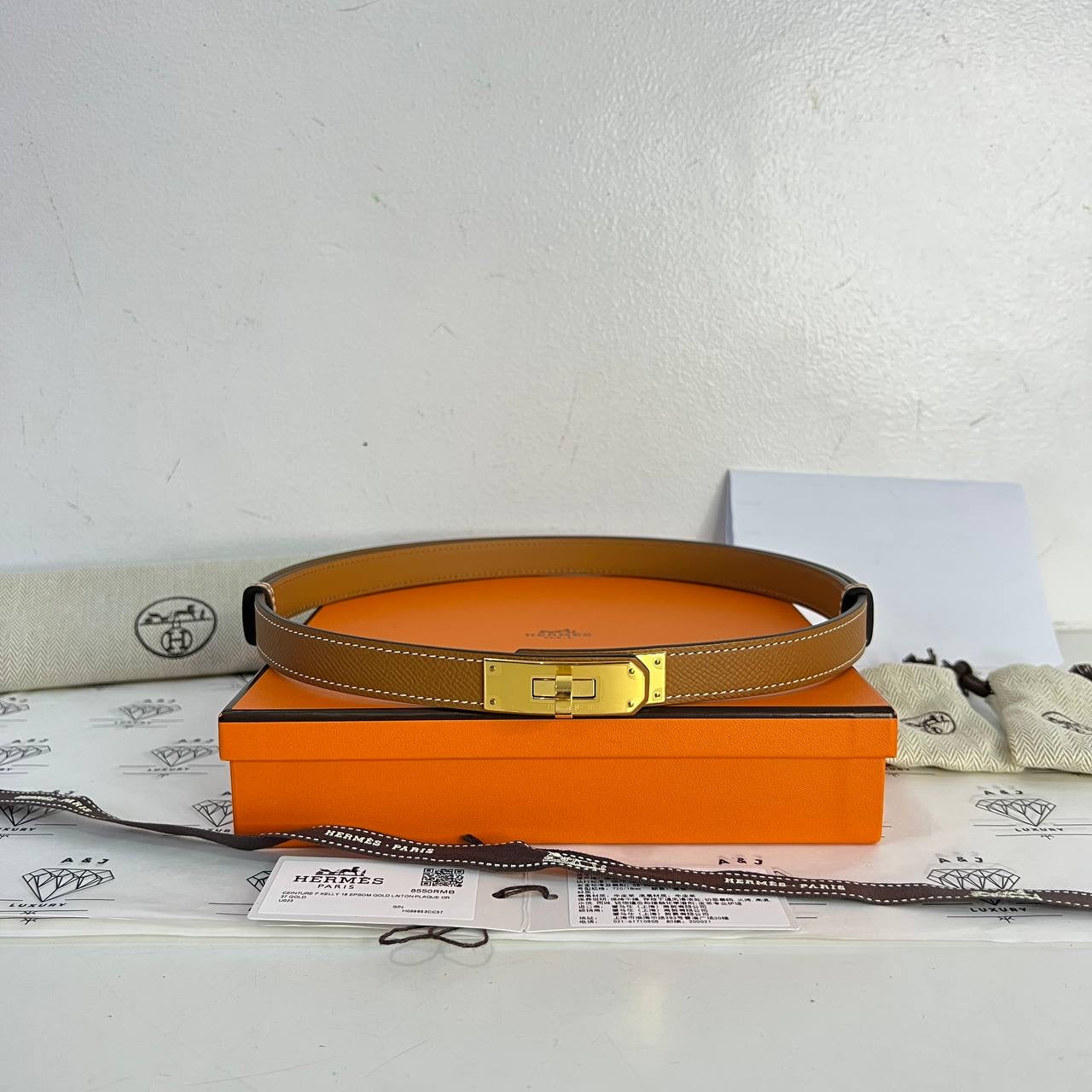 [BRAND NEW] Hermes Kelly 18 Belt in Gold GHW (Stamp B - 2023)