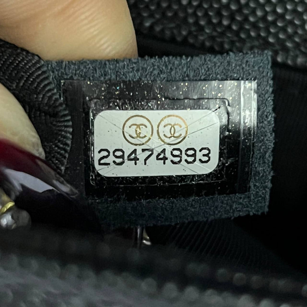 [PRE LOVED] Chanel Old Medium Boy in Black Caviar GHW (Series 29)