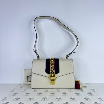 [PRE LOVED] Gucci Sylvie Small Shoulder Bag in White GHW