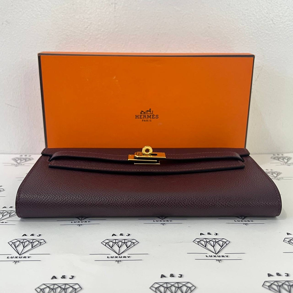 [PRE LOVED] Hermes Kelly To Go in Bordeaux Epsom Leather GHW (Stamp U - 2022)