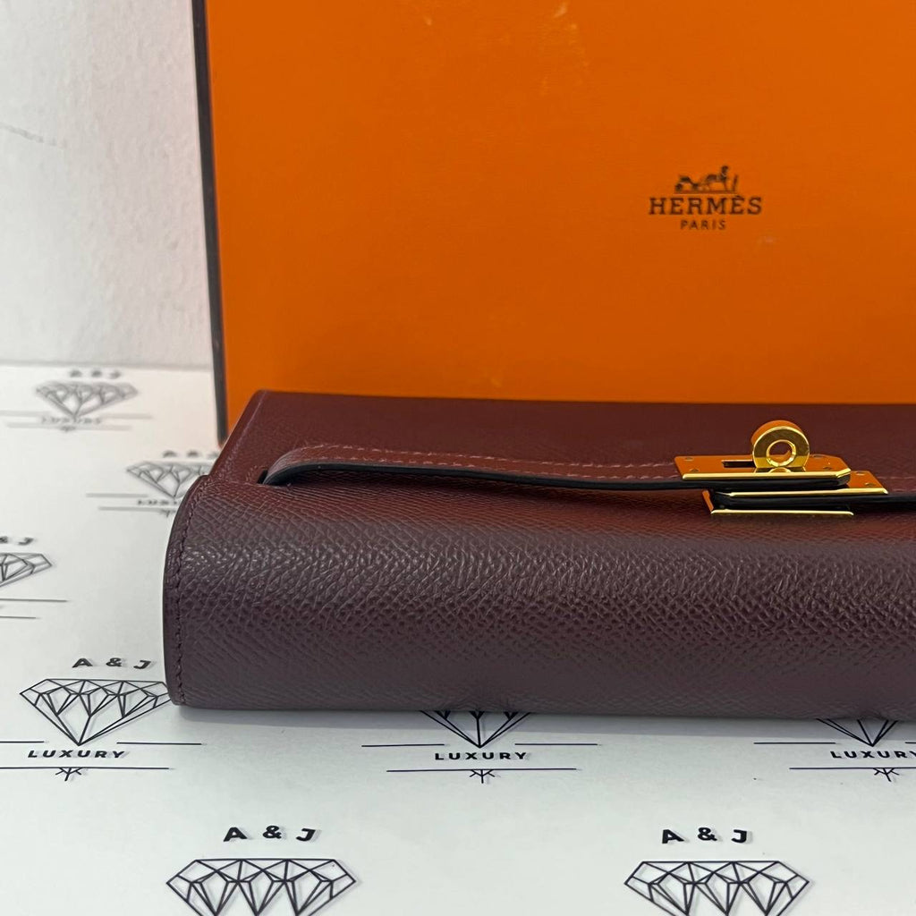 [PRE LOVED] Hermes Kelly To Go in Bordeaux Epsom Leather GHW (Stamp U - 2022)