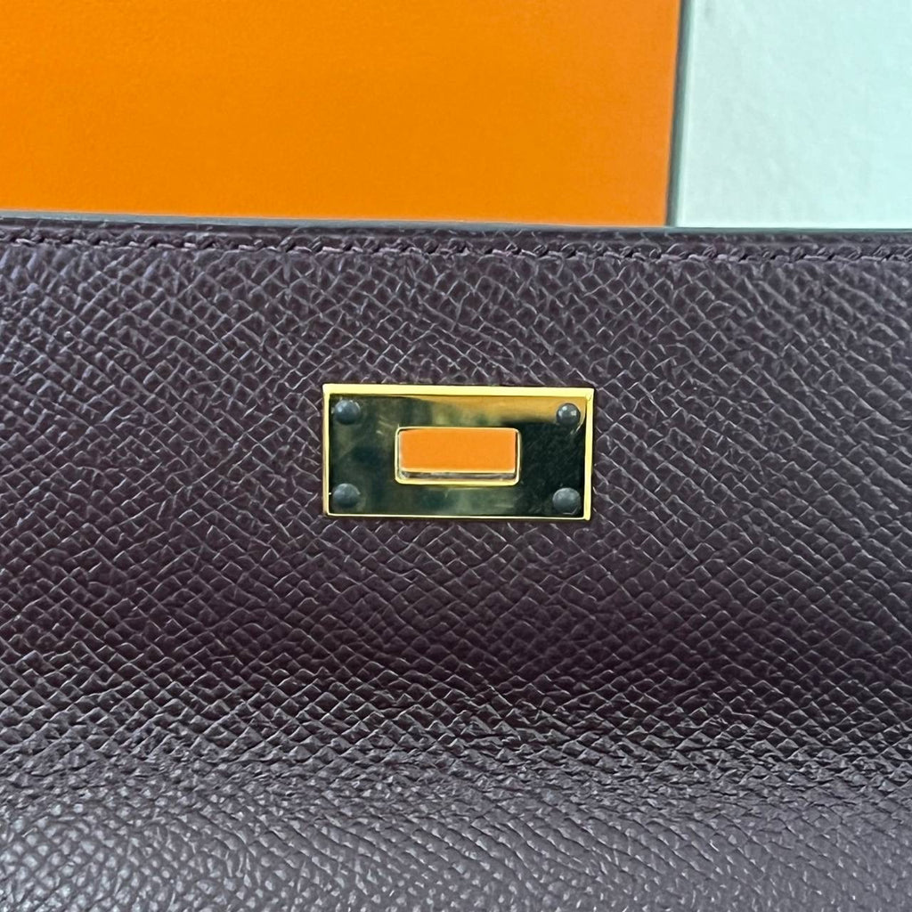 [PRE LOVED] Hermes Kelly To Go in Bordeaux Epsom Leather GHW (Stamp U - 2022)