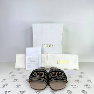 [PRE LOVED] Christian Dior Dway Slides in Beige Size 37.5EU