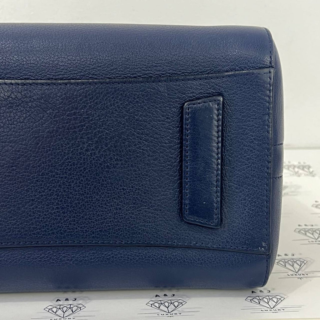 [PRE LOVED] Givenchy Small Antigona in Blue Goatskin Leather GHW