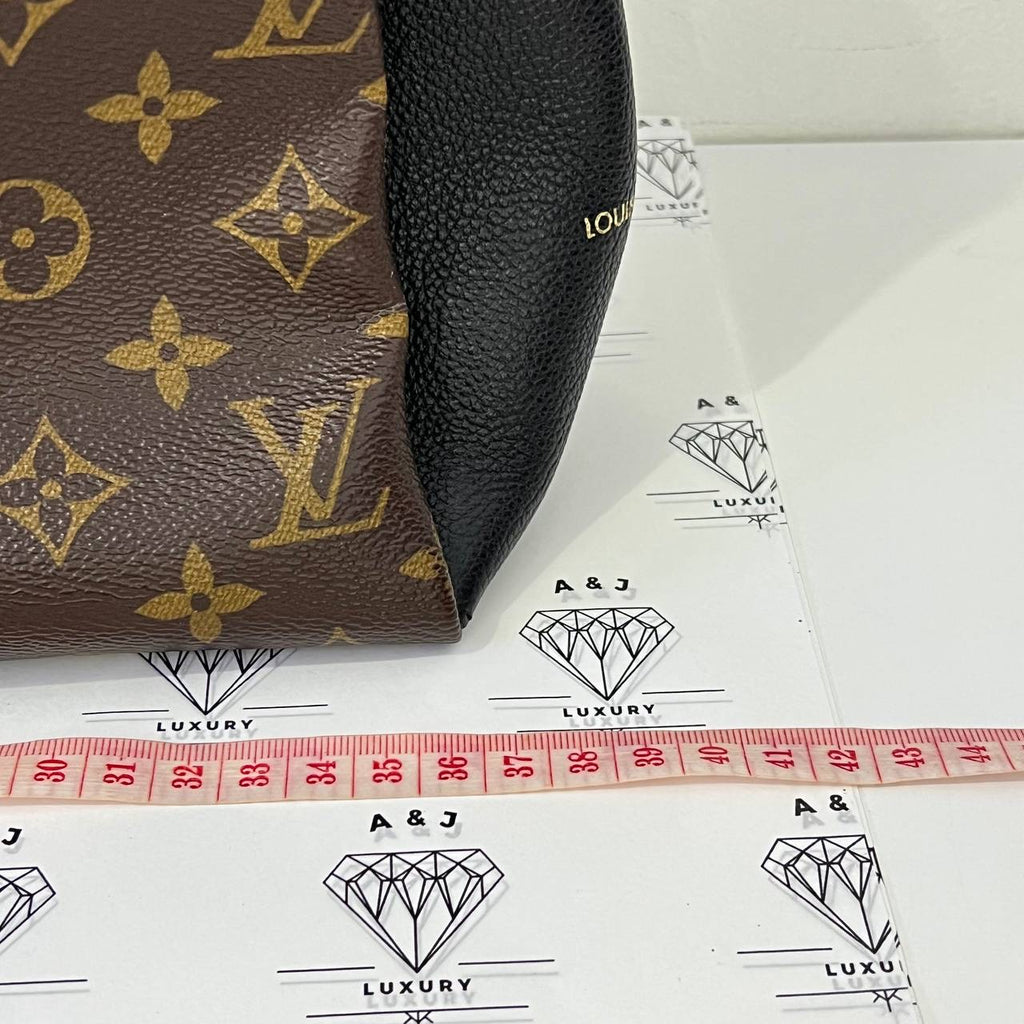 [PRE LOVED] Louis Vuitton Surenne MM in Monogram Canvass Noir interior with initials AG (DU3138)