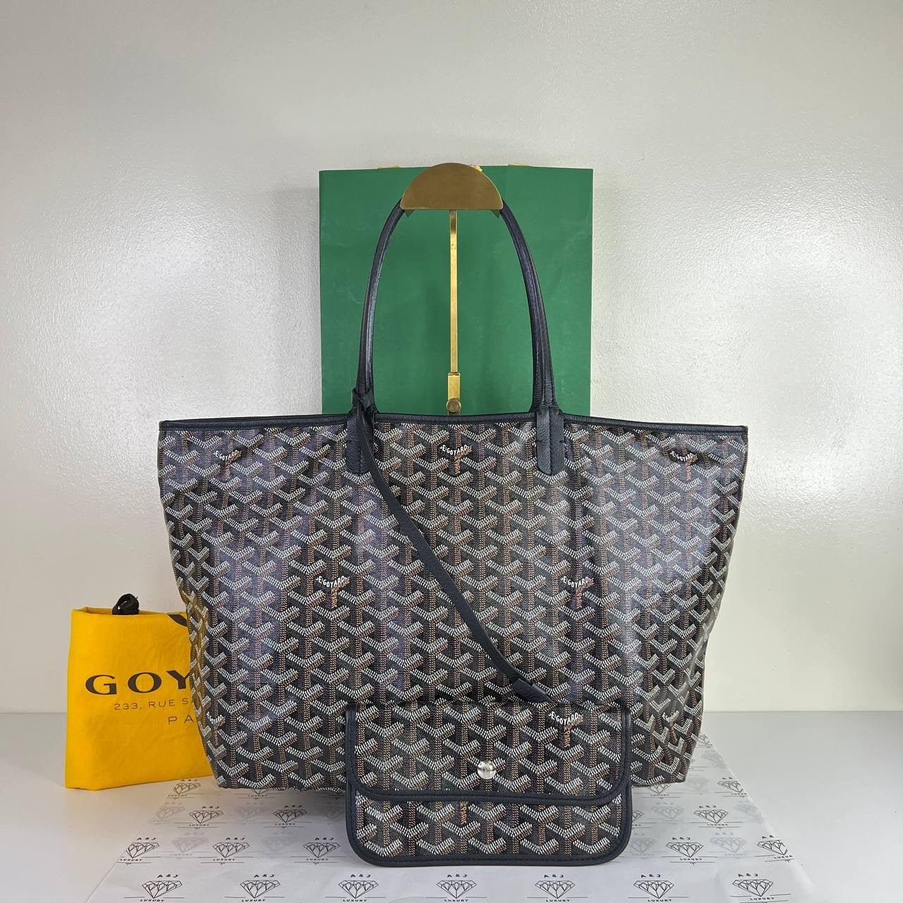 [PRE LOVED] Goyard St Louis PM in Black (2024)