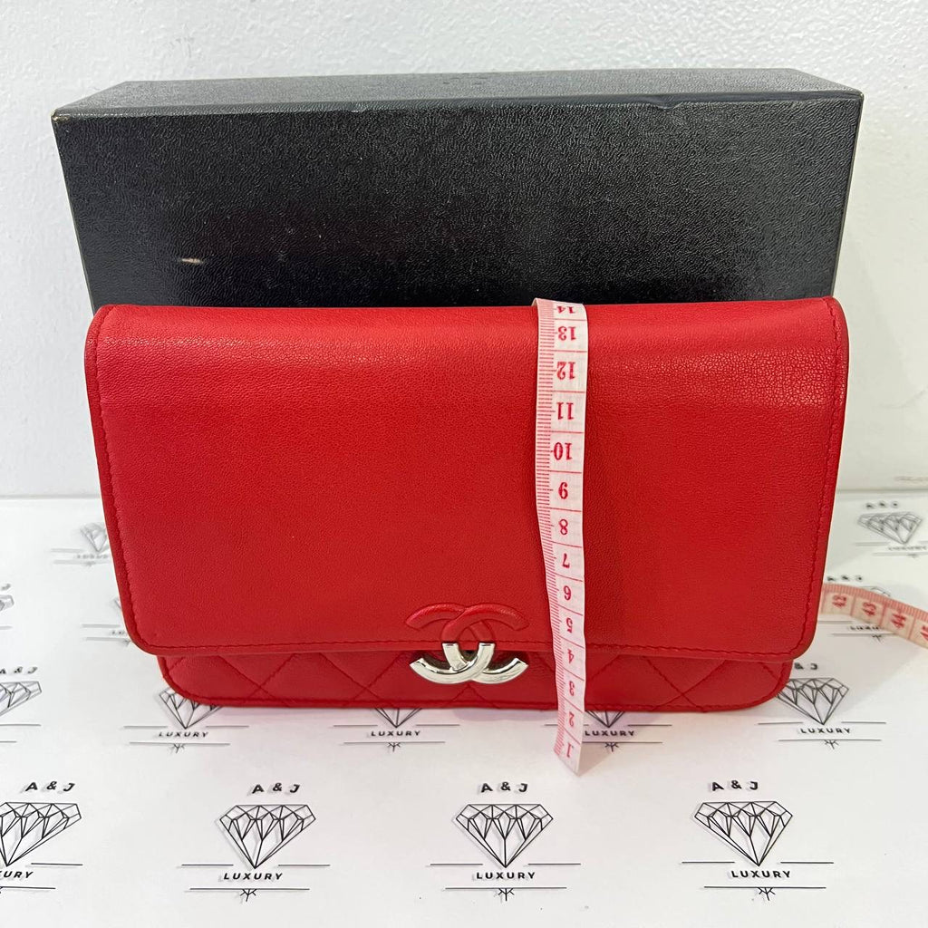 [PRE LOVED] Chanel Box Wallet on Chain in Red Caviar SHW (Series 25)