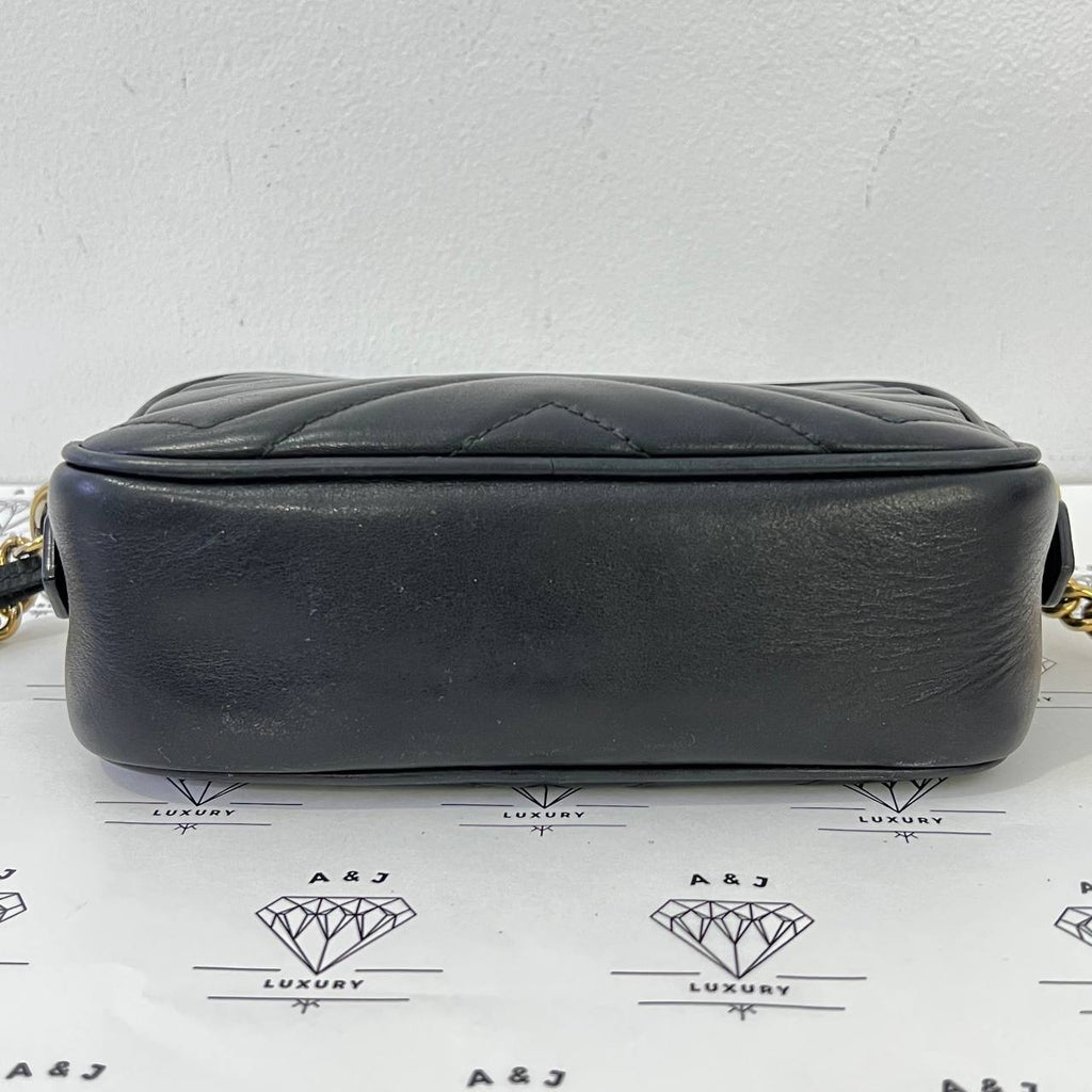 [PRE LOVED] Gucci Mini Camera Bag in Black Matelasse Leather GHWP