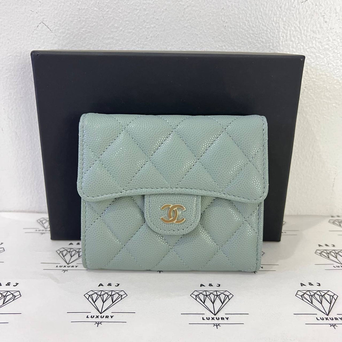 [PRE LOVED] Chanel Classic Compact Wallet in Light Green Caviar Leather Light Gold HW (microchipped)