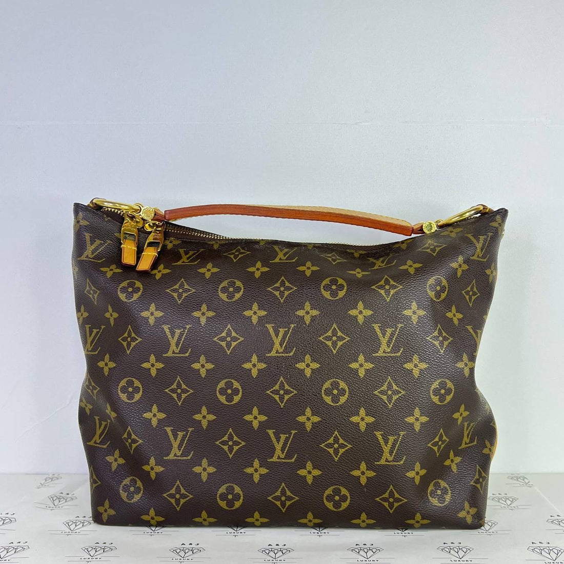 [PRE LOVED] Louis Vuitton Sully PM in Monogram Canvass (CA1102)