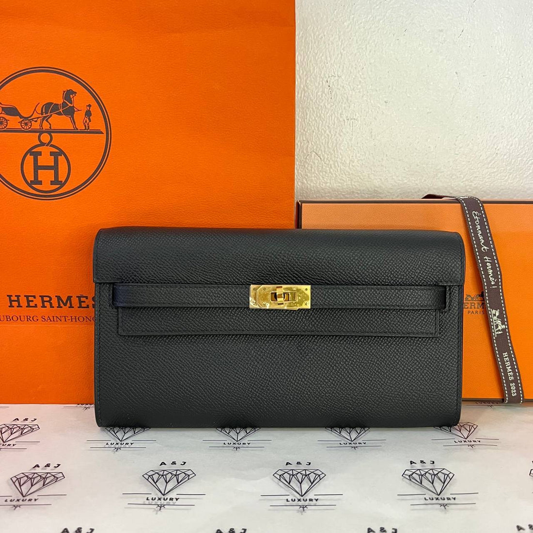 [PRE LOVED] Hermes Kelly To Go in Black Epsom Leather GHW (Stamp U - 2022)