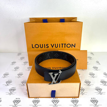 [PRE LOVED] Louis Vuitton Initiales 40MM Reversible Belt in Monogram Eclipse Size 85 (JJ1292)