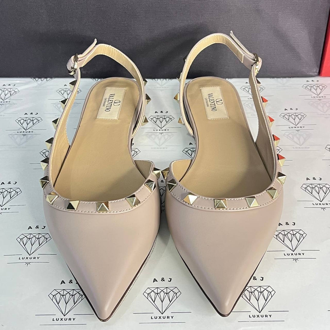 [PRE LOVED] Valentino Rockstud Slingback in Poudre Size 39EU