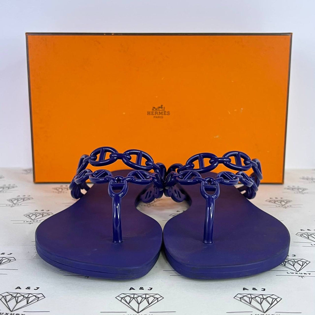 [PRE LOVED] Hermes Chain d'Ancre Island in Blue Size 39EU