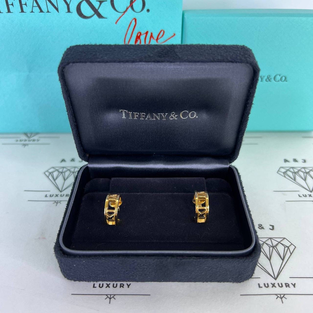 [PRE LOVED] Tiffany & Co. Atlas Hoop Earrings in Gold