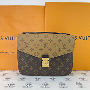 [PRE LOVED] Louis Vuitton Pochette Metis in Reverse Monogram Canvass (microchipped)