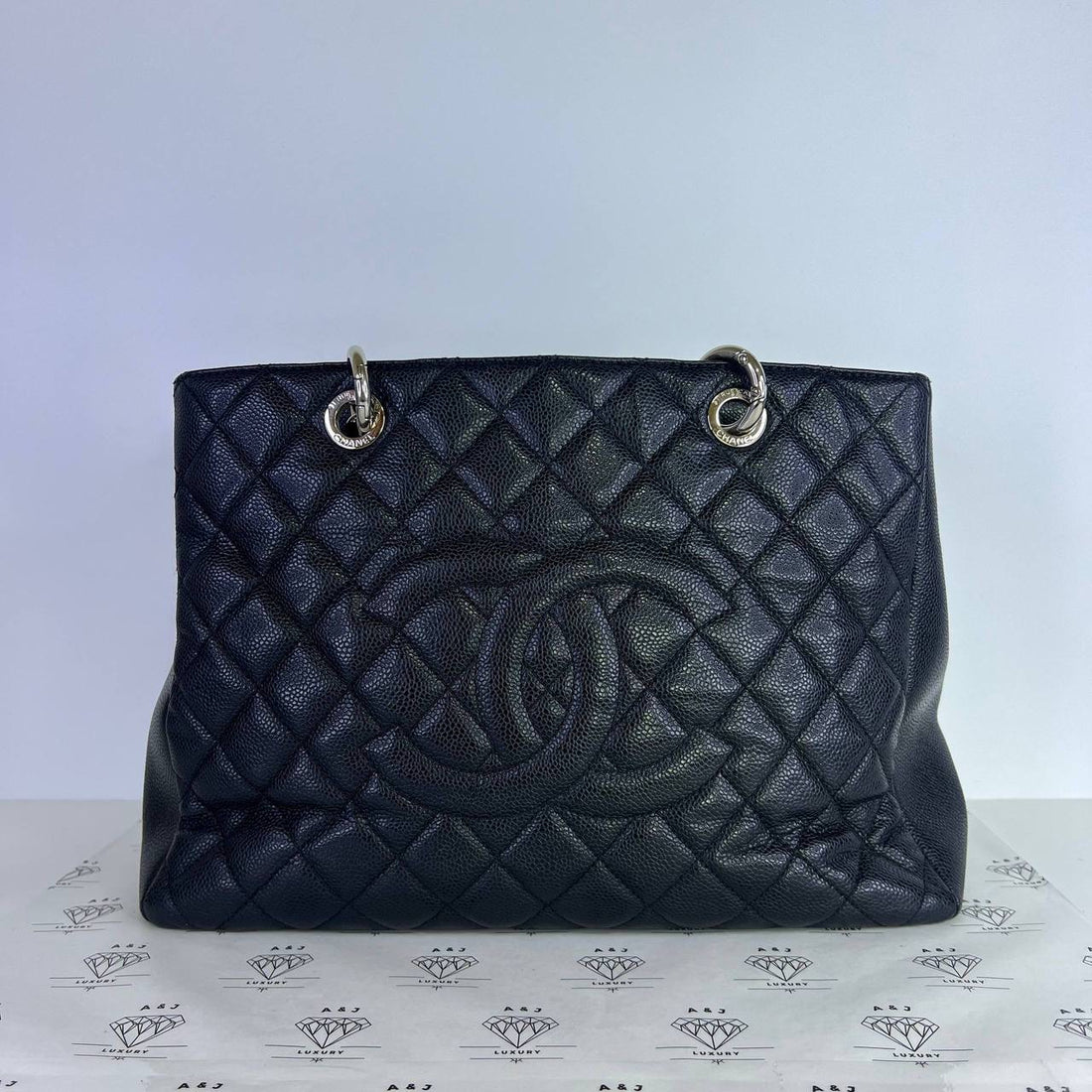 [PRE LOVED] Chanel Grand Shopping Tote (GST) in Black Caviar Leather SHW (Series 19)