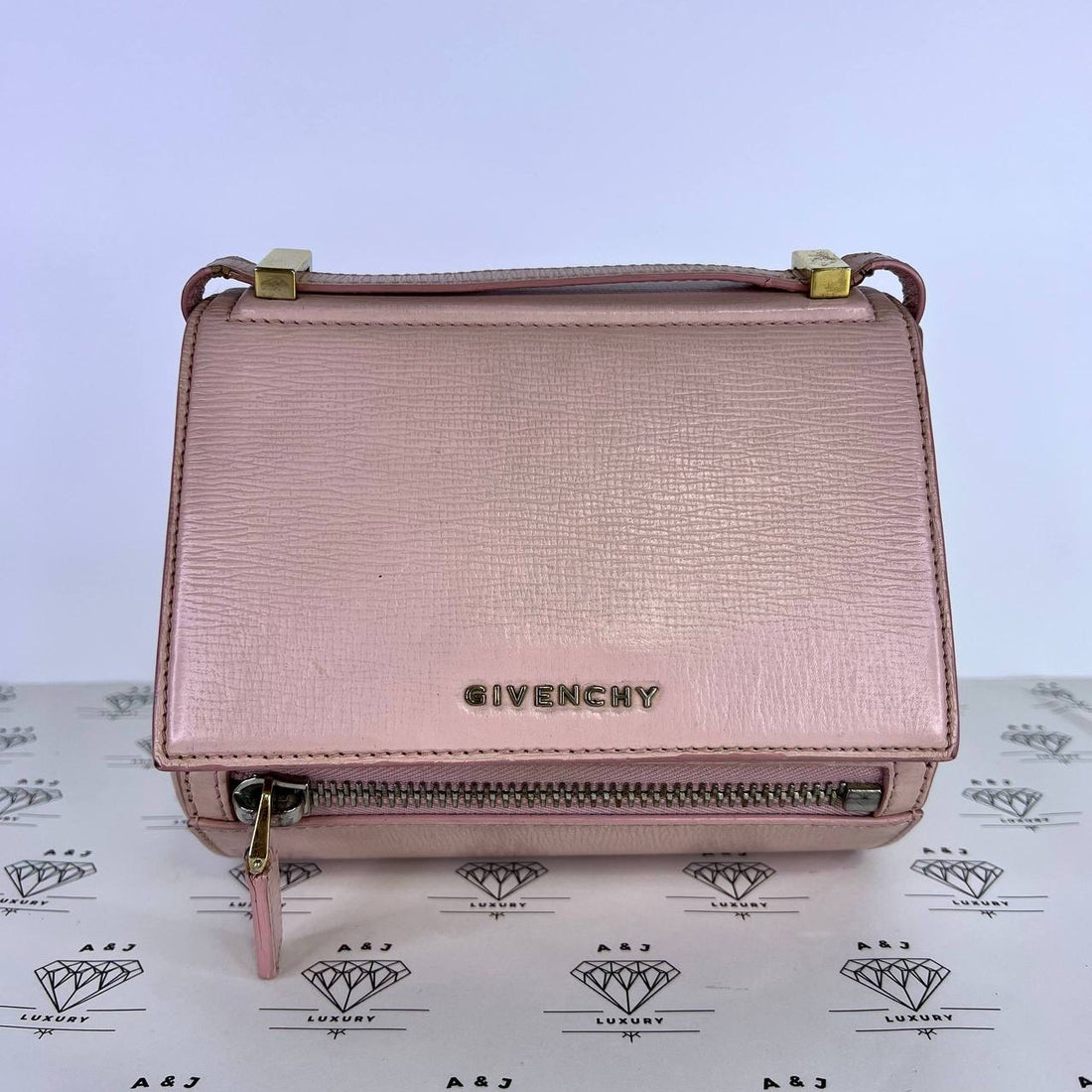 [PRE LOVED] Givenchy Mini Antigona Box in Pink GHW