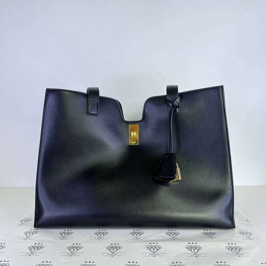 [PRE LOVED] Celine Cabas 16 Tote Bag in Black Calfskin Leather GHW