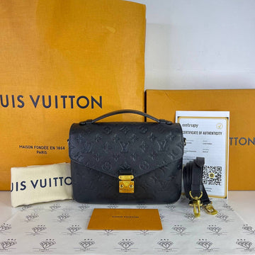 [PRE LOVED] Louis Vuitton Pochette Metis in Black Empreinte Leather GHW (DU3127)