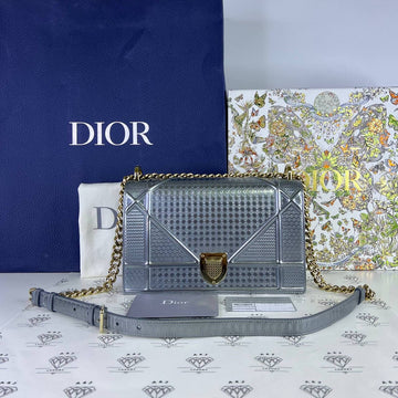 [PRE LOVED] Christian Dior Medium Diorama Flap Bag in Silver GHW