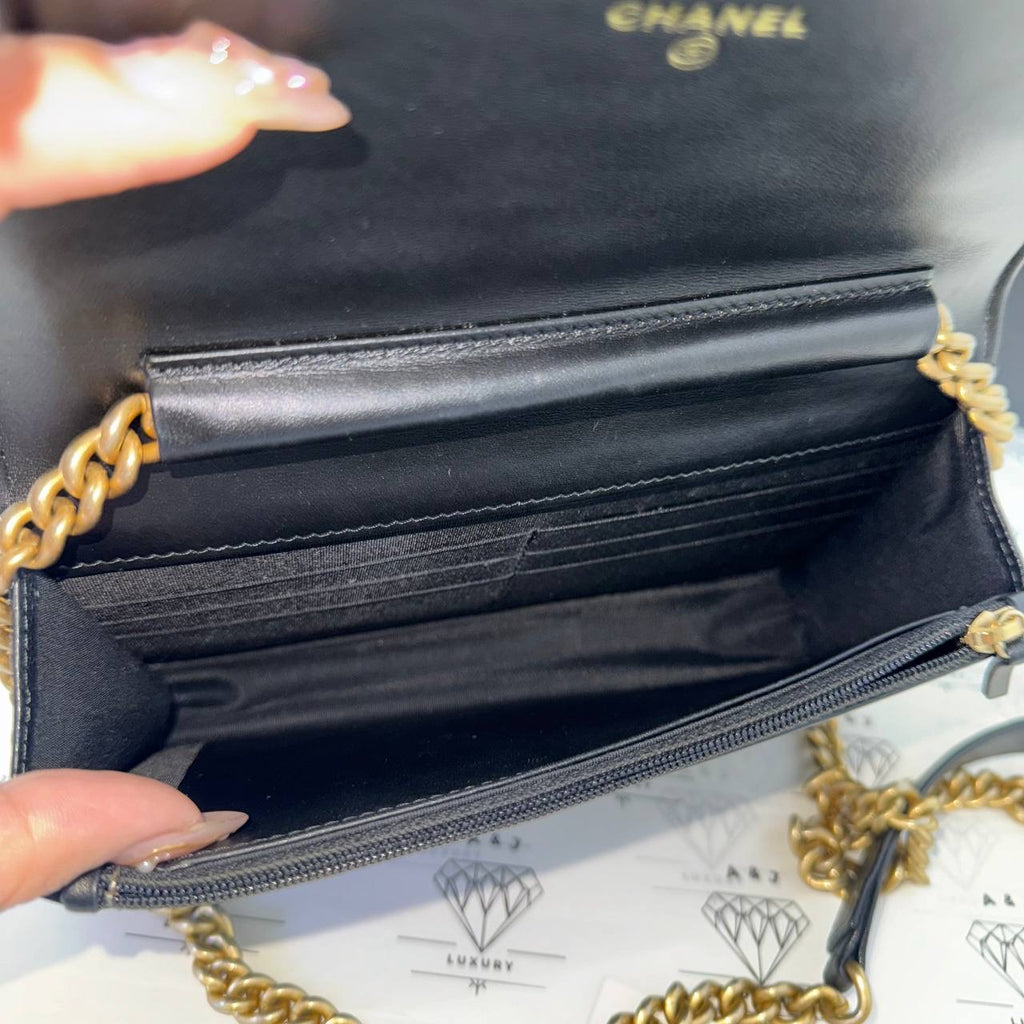 [PRE LOVED] Chanel Leboy Wallet on Chain in Black Caviar GHW (Series 29)