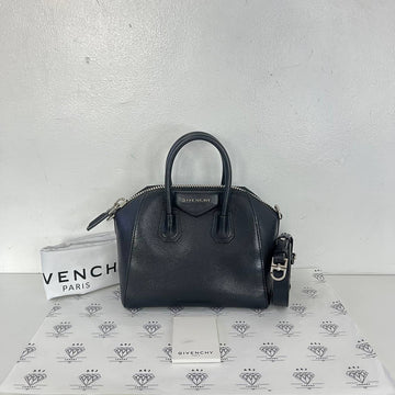 [PRE LOVED] Givenchy Mini Antigona in Black Goatskin SHW