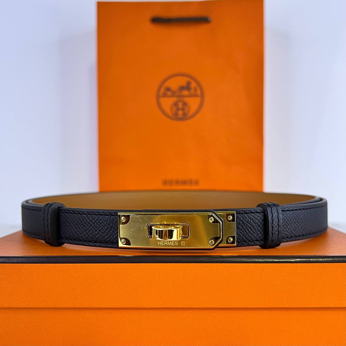 [BRAND NEW] Hermes Kelly Belt in Black GHW (Stamp G - 2026)