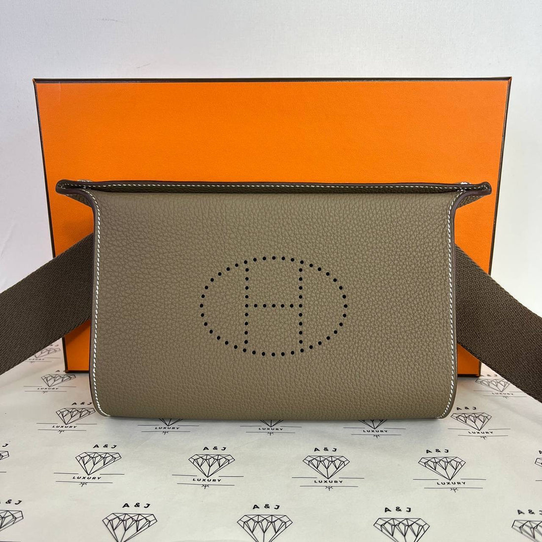[PRE LOVED] Hermes Videpoches in Etoupe Togo Leather PHW (Stamp B - 2023)