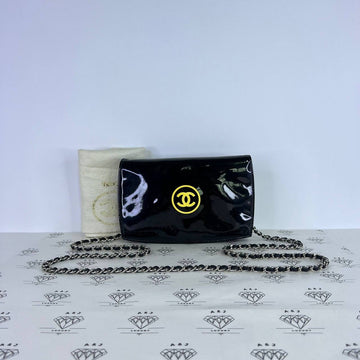 [PRE LOVED] Chanel Makeup Line Wallet on Chain in Black Patent Leather SHW (Series 14)