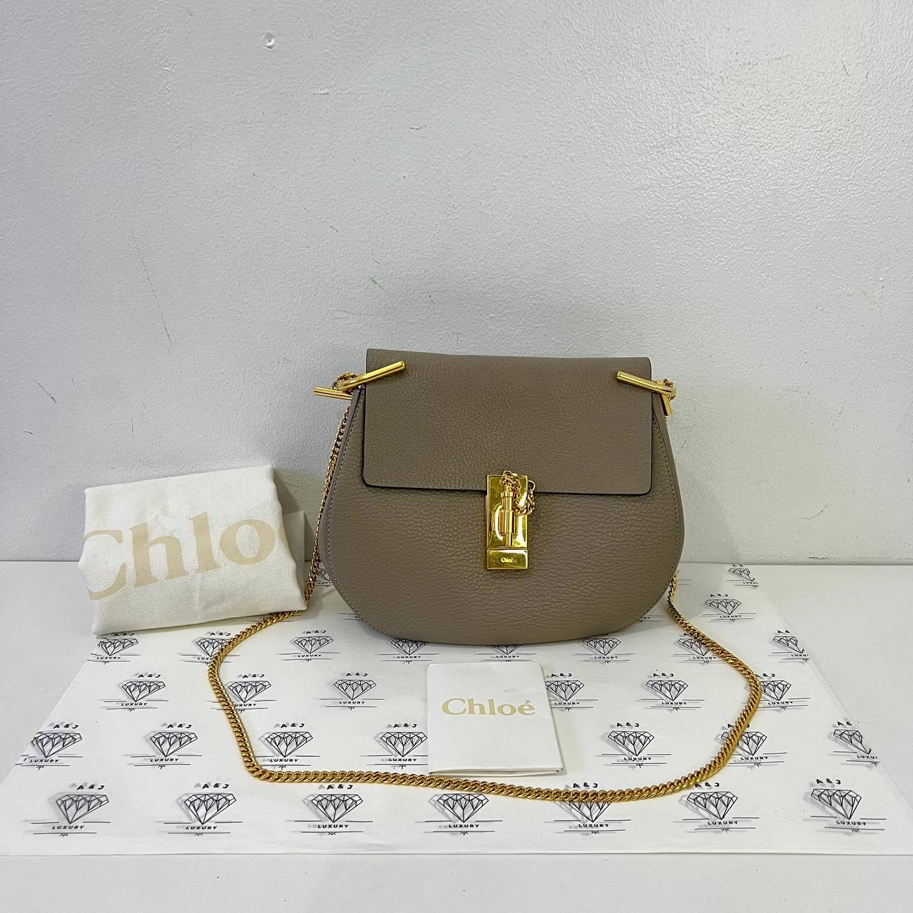 [PRE LOVED] Chloe Small Drew in Gray Grained Leather GHW