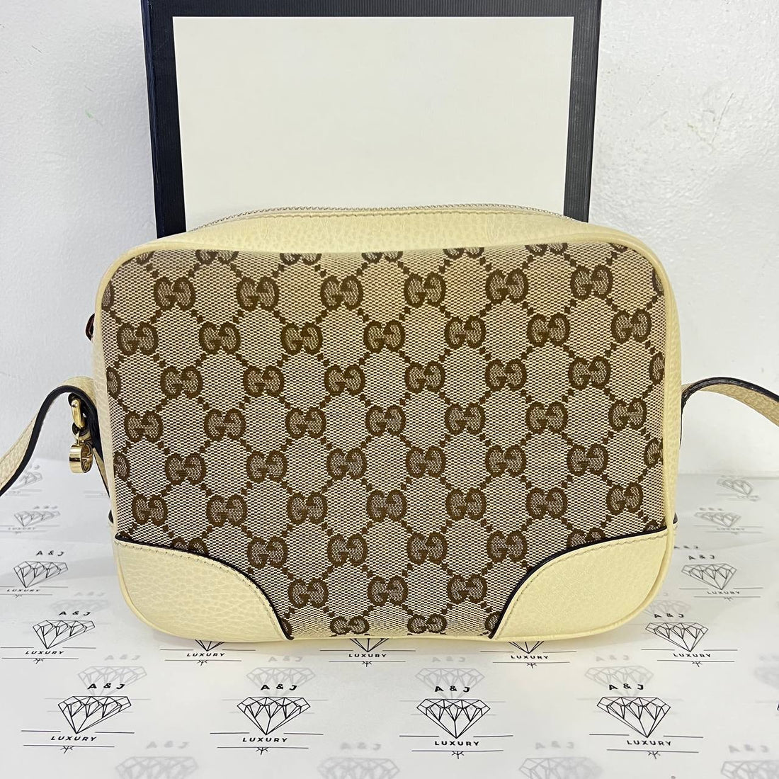 [PRE LOVED] Gucci Bree Camera Bag in Canvass and White leather trims