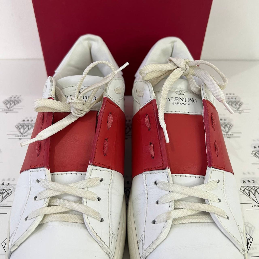 [PRE LOVED] Valentino Low Top Sneakers in White and Red Size 39EU