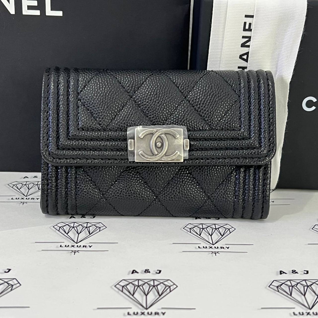 [BRAND NEW] Chanel Boy Flap Cardholder in Black Caviar Ruthenium HW (microchipped)