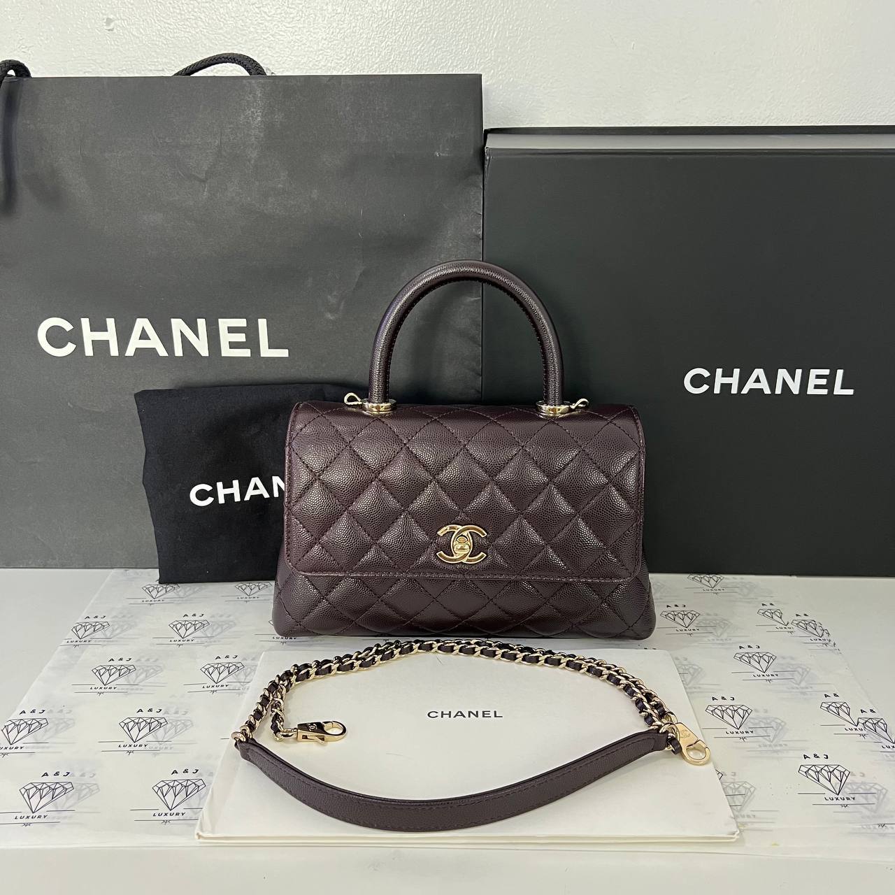 [PRE LOVED] Chanel Small Coco Handle in Dark Brown Caviar GHW (microchipped)