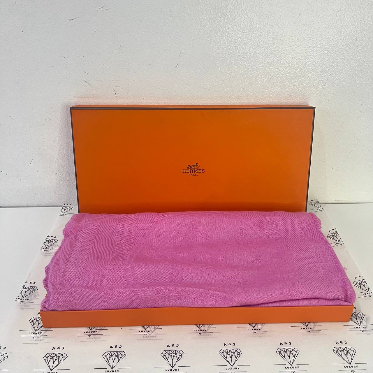 [PRE LOVED] Hermes Cashmere Scarf in Pink