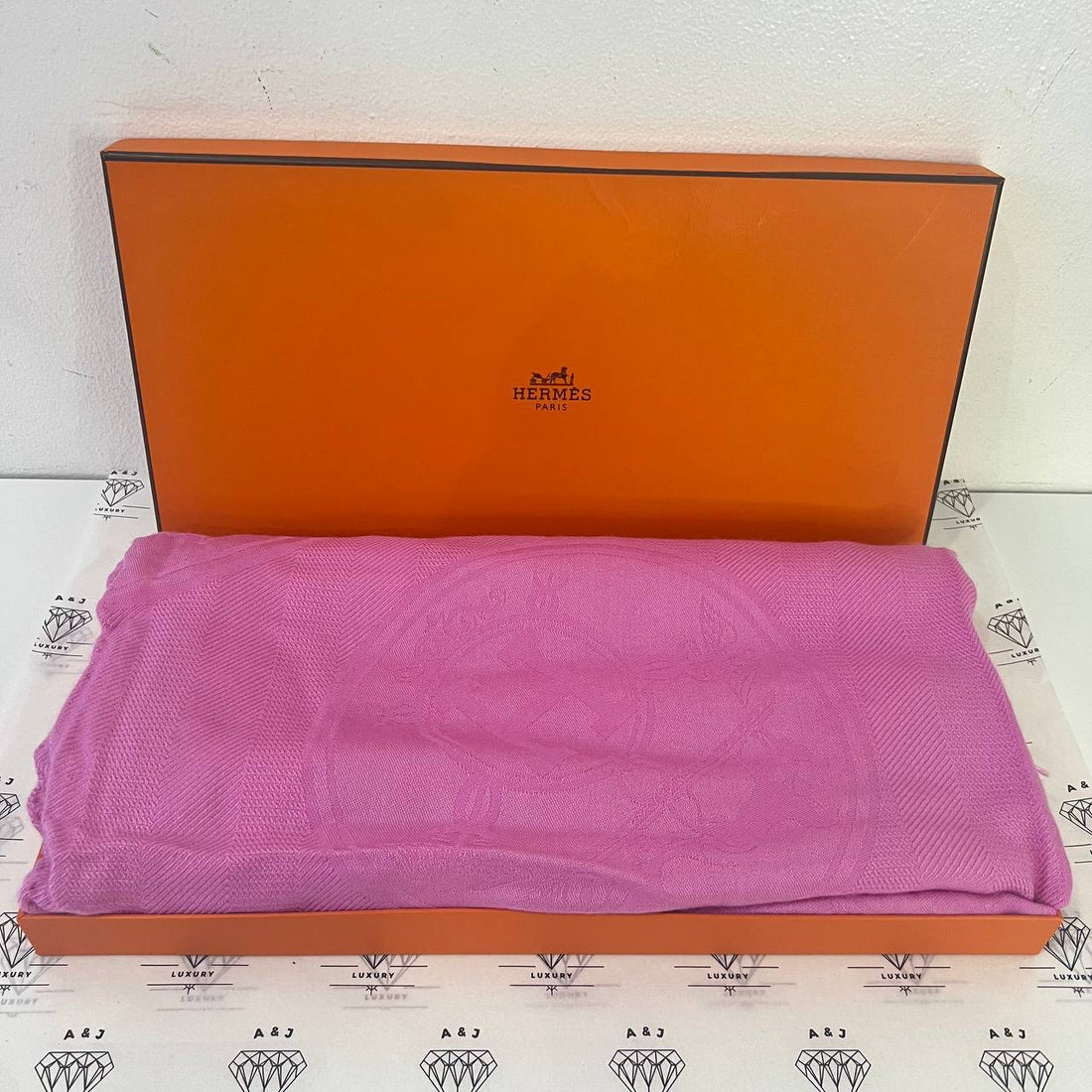 [PRE LOVED] Hermes Cashmere Scarf in Pink