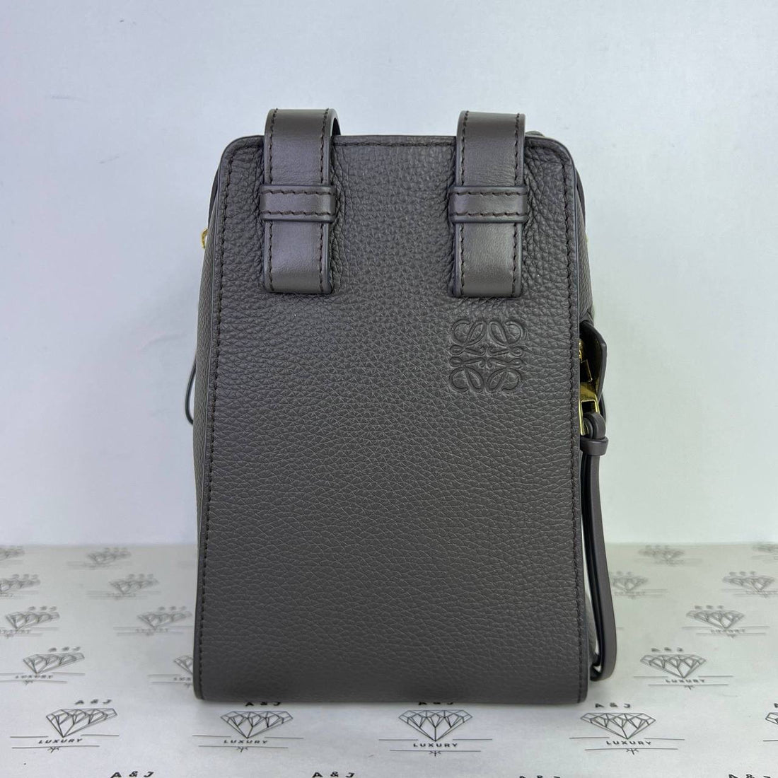 [PRE LOVED] Loewe Compact Hammock in Dark Brown Grained Calfskin Leather GHW