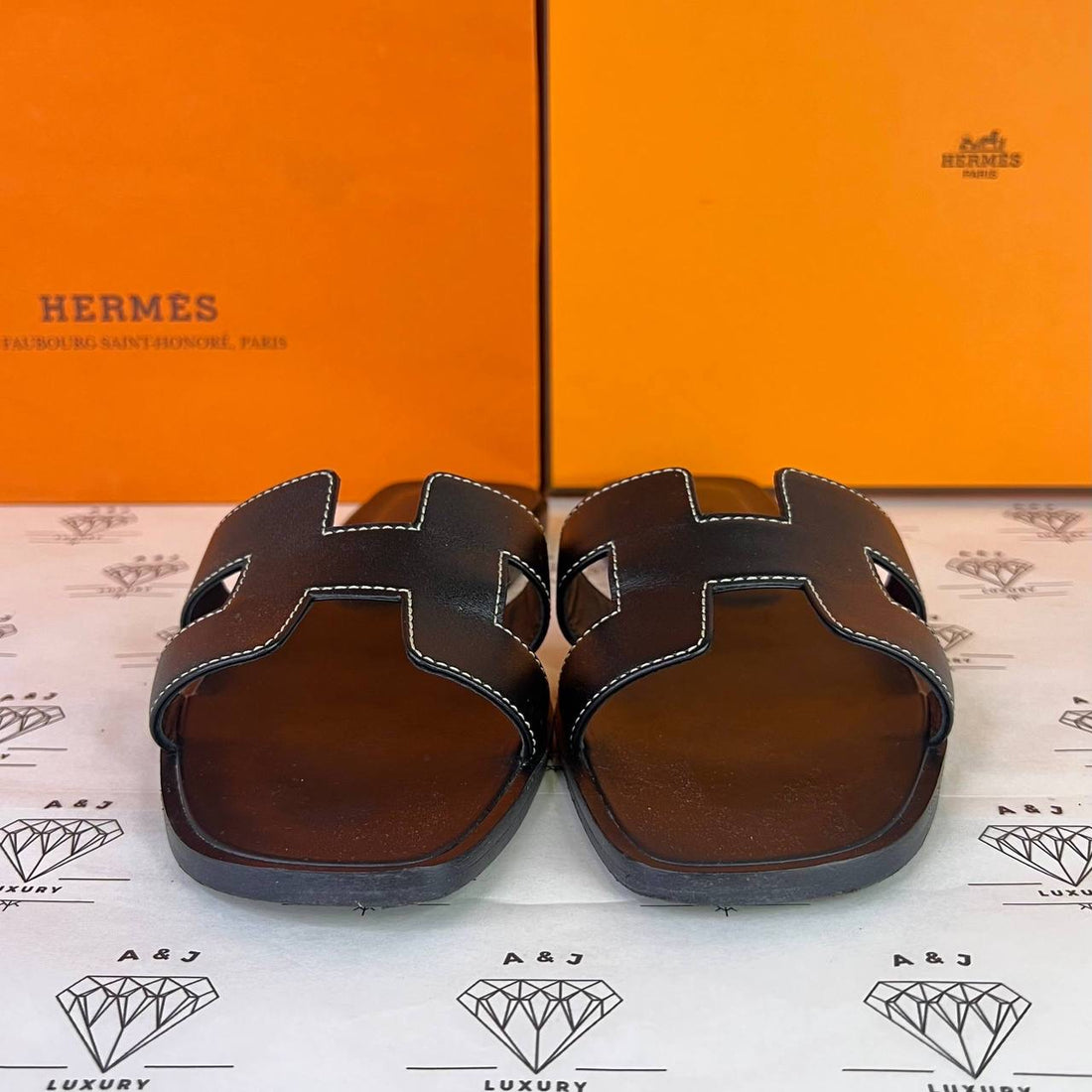 [PRE LOVED] Hermes Oran Sandals in Black Size 36EU