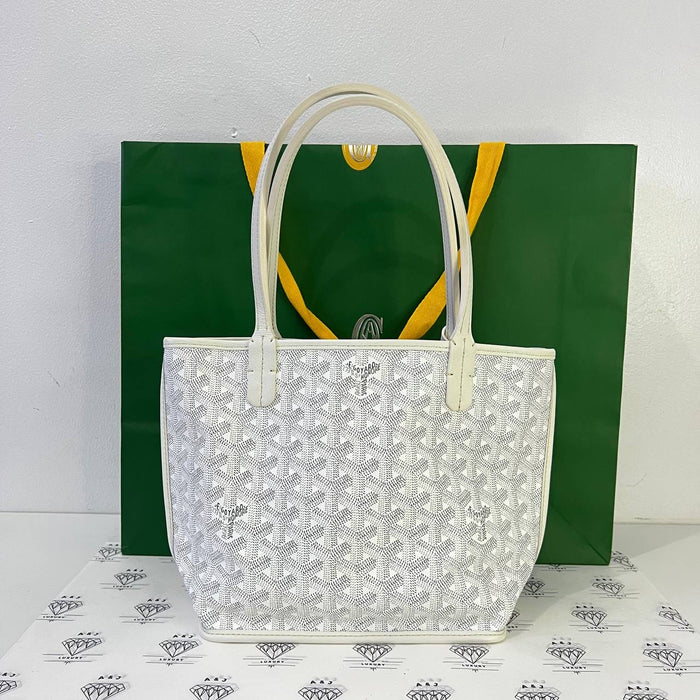 [PRE LOVED] Goyard Mini Anjou in White (2022)