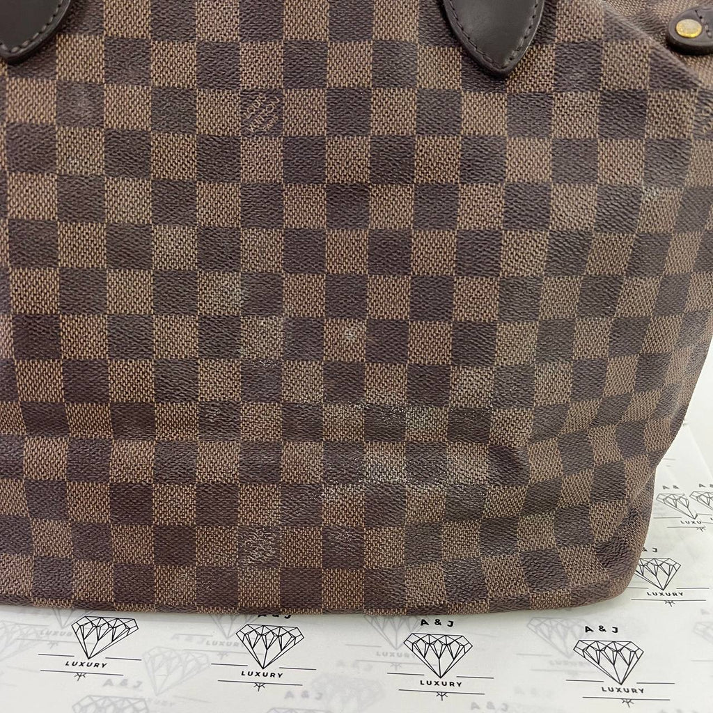 [PRE LOVED] Louis Vuitton Neverfull PM in Damier Ebene Canvass