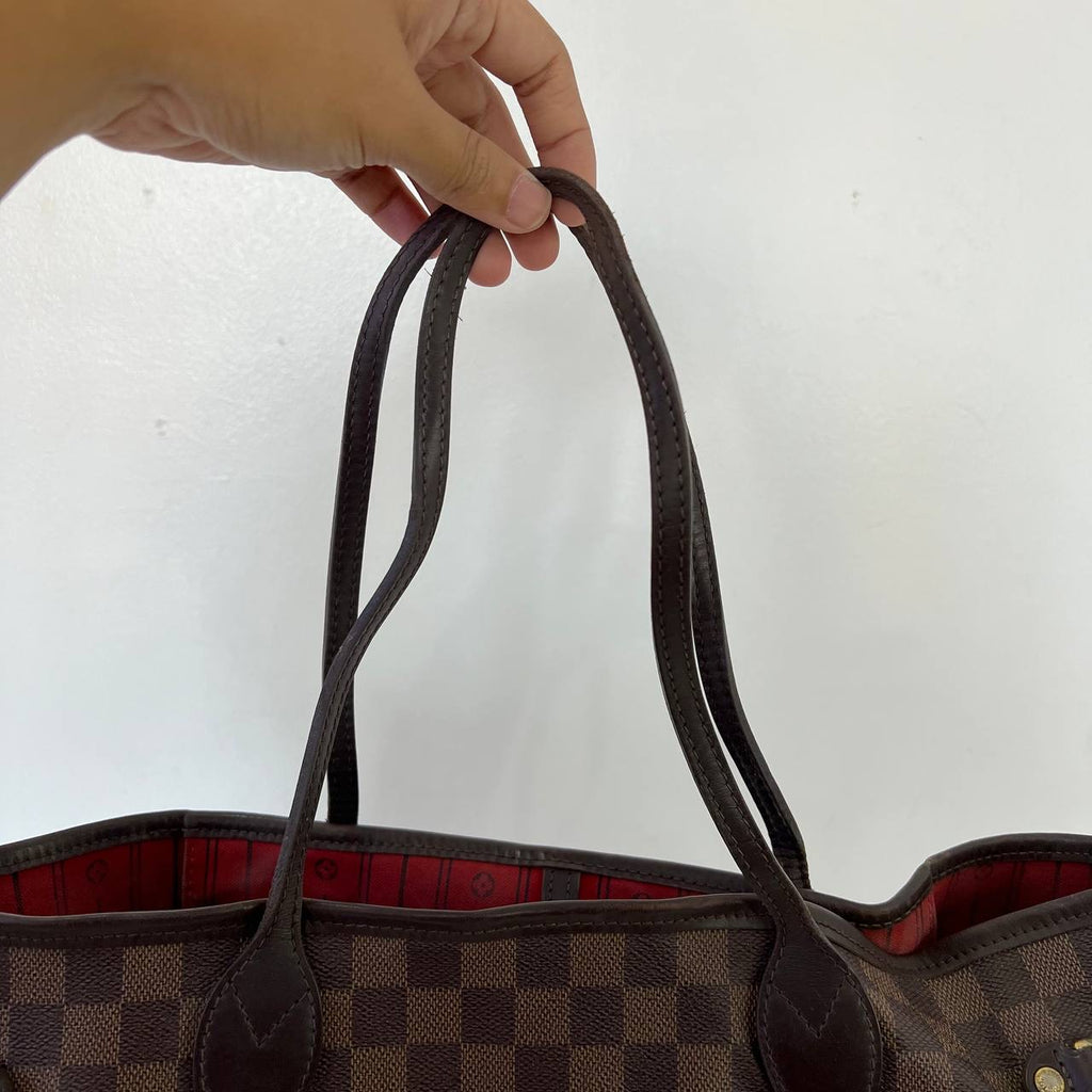 [PRE LOVED] Louis Vuitton Neverfull PM in Damier Ebene Canvass