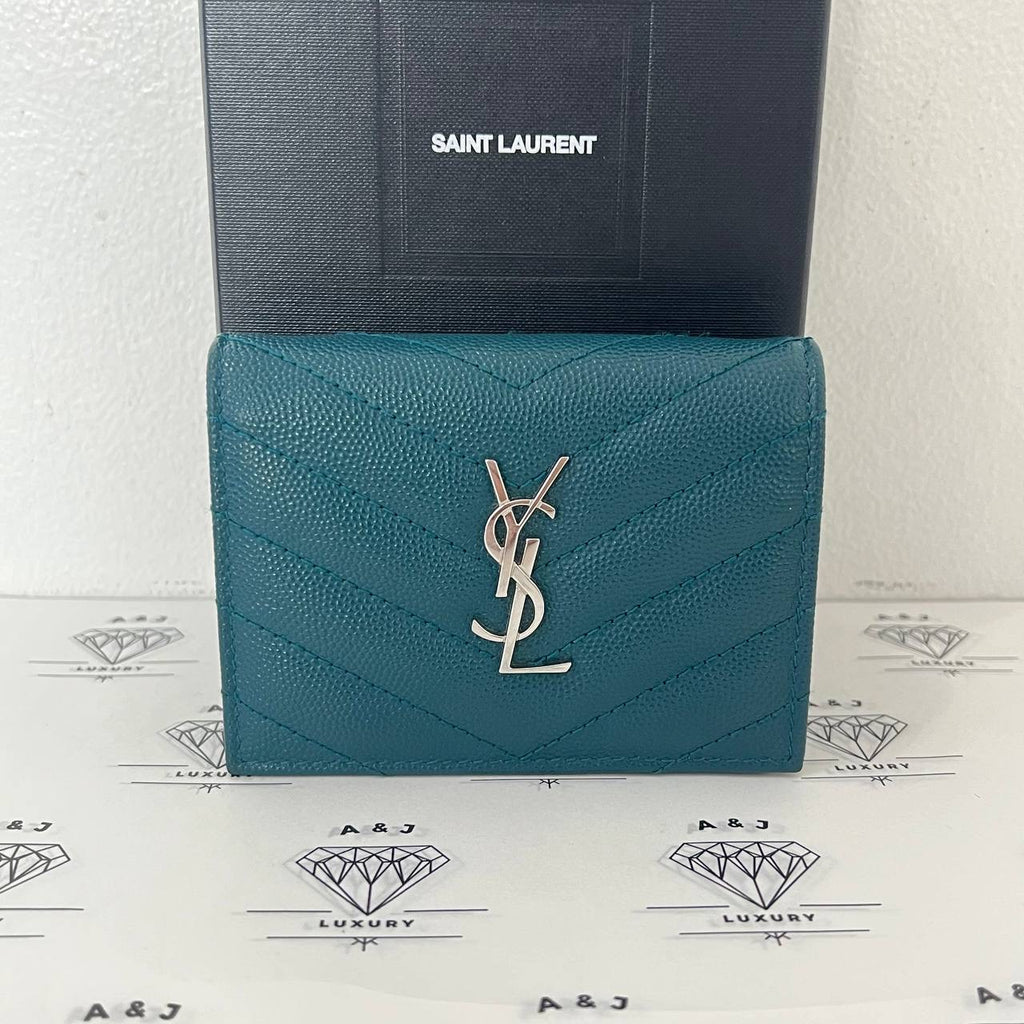 [PRE LOVED] Yves Saint Laurent Bifold Wallet in Turqouise Grain De Poudre Leather SHW